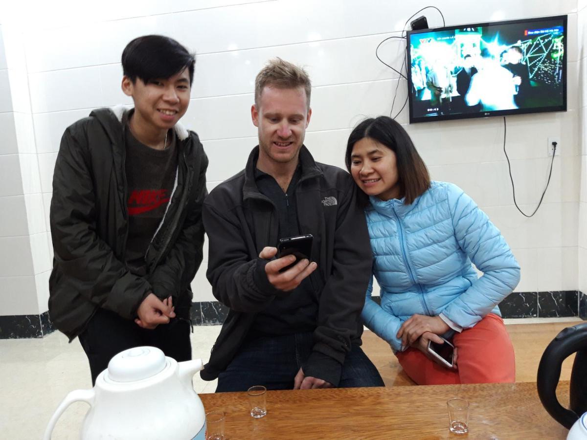 ホテル Nha Nghi T&T ドン・ヴァン エクステリア 写真